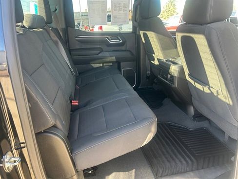 Used 2023 Chevrolet Silverado 1500 RST AWD/4WD image 16