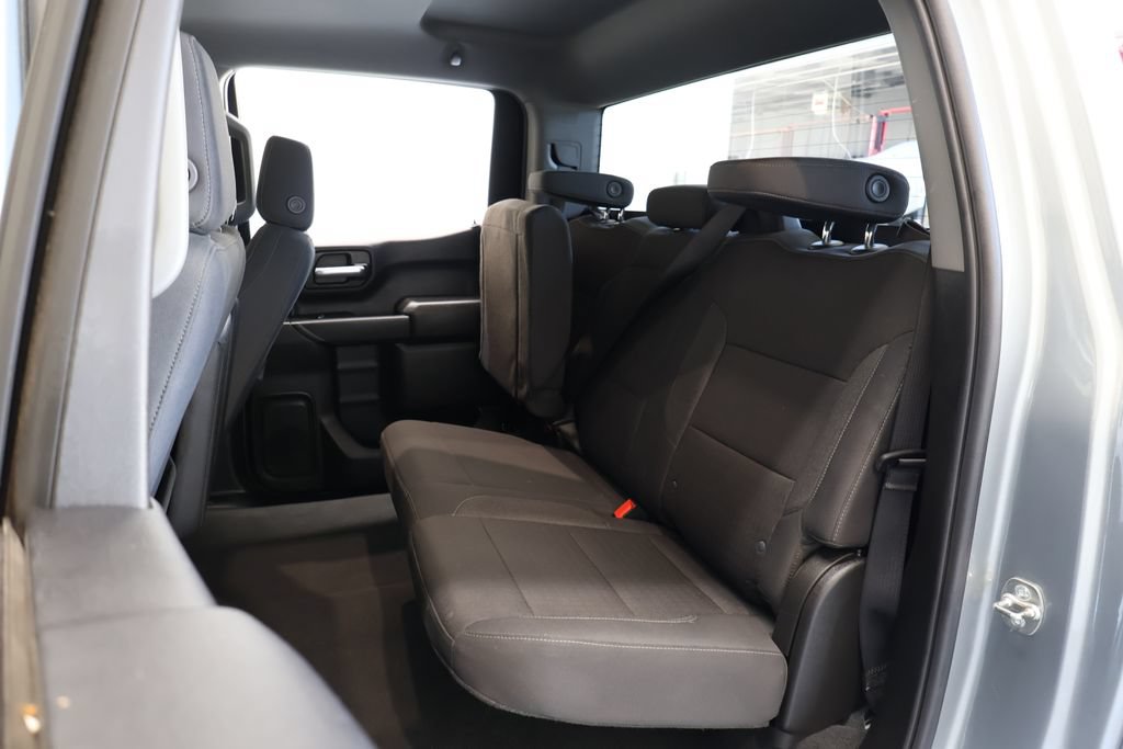 Used 2025 Chevrolet Silverado 1500 Custom w/ Turbomax Blackout Package RWD image 19
