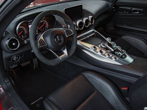 Used 2018 Mercedes-Benz AMG GT S image 90