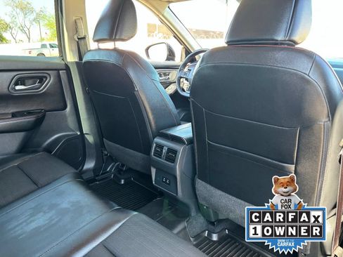 Certified 2025 Nissan Rogue SV AWD/4WD image 14