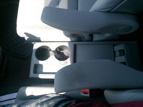Used 2011 Honda CR-V SE image 13