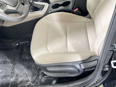 Used 2018 Hyundai Elantra SEL image 18