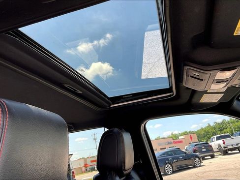 Used 2023 Nissan Frontier Pro-X w/ Pro-X Premium Package RWD image 16
