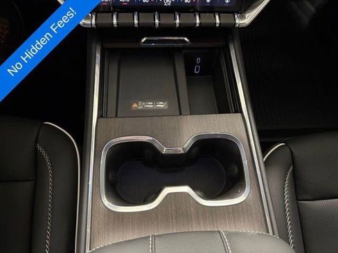 New 2026 GMC Acadia Denali w/ Super Cruise Package image 12