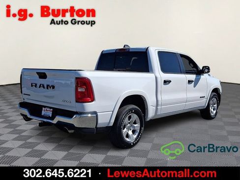 Used 2025 RAM 1500 Big Horn AWD/4WD image 6