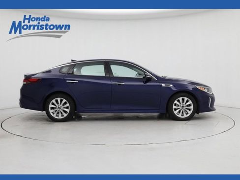 Used 2019 Kia Optima S w/ S Panoramic Sunroof Package image 1