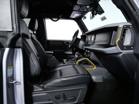 Used 2023 Ford Bronco Badlands AWD/4WD image 10