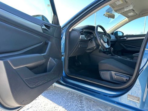 Used 2019 Volkswagen Jetta S image 14