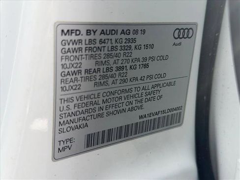 Used 2020 Audi Q8 Premium Plus image 25