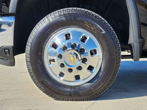 New 2026 Chevrolet Silverado 3500 LT w/ Texas Edition AWD/4WD image 9