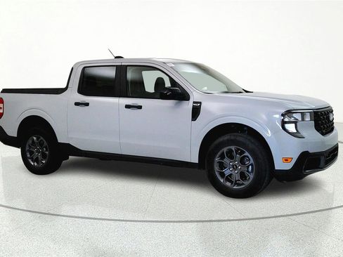 Used 2025 Ford Maverick XLT w/ XLT Luxury Package AWD/4WD image 8