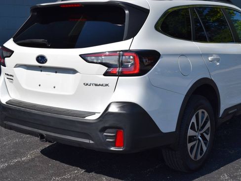 Used 2020 Subaru Outback Premium AWD/4WD image 11