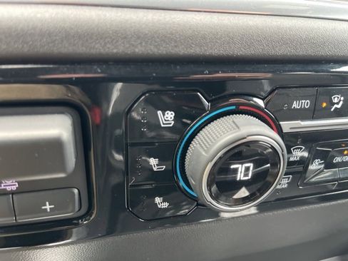 Certified 2024 Chevrolet Silverado 2500 High Country w/ Technology Package image 7