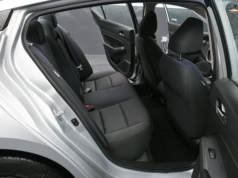 Used 2021 Nissan Altima 2.5 S image 10