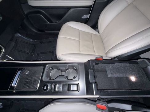 Used 2025 Lincoln Corsair Grand Touring w/ Equipment Group 301A image 22