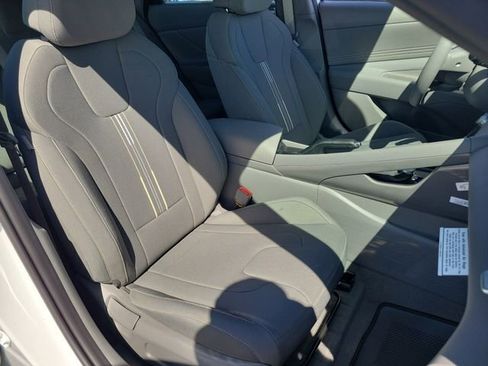 New 2026 Hyundai Elantra Sport image 17