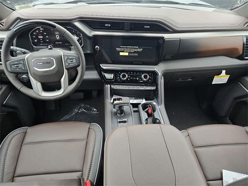 New 2026 GMC Sierra 1500 Denali image 9