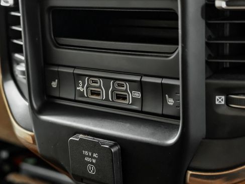 Used 2020 RAM 3500 Limited AWD/4WD image 32
