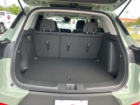 New 2026 Chevrolet TrailBlazer LT w/ LT Cold Weather Package FWD image 28