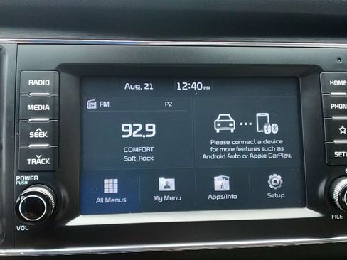 Used 2021 Kia Sedona LX FWD image 23