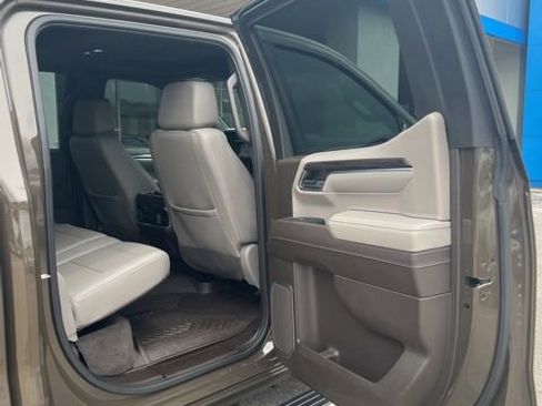 Used 2023 Chevrolet Silverado 1500 LTZ w/ LTZ Premium Texas Edition AWD/4WD image 16