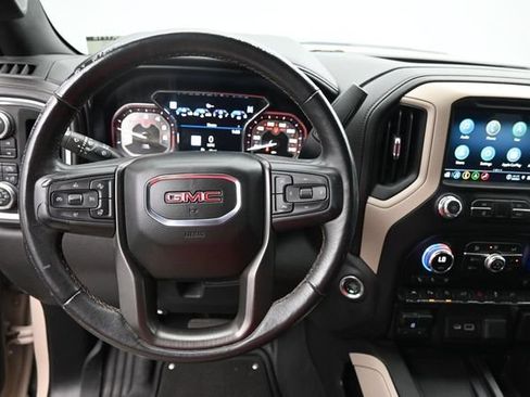 Used 2021 GMC Sierra 1500 AT4 w/ AT4 Premium Package AWD/4WD image 13