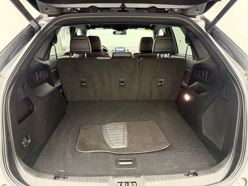 Used 2022 Ford Edge ST AWD/4WD image 10