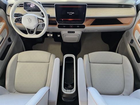 New 2025 Volkswagen ID. Buzz Pro S Plus image 18