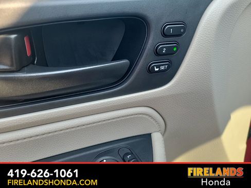 New 2025 Honda Odyssey EX-L image 16