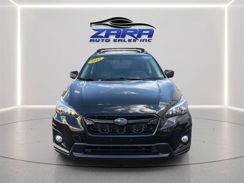 Used 2018 Subaru Crosstrek 2.0i Premium w/ Popular Package #2 AWD/4WD image 2
