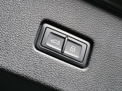 New 2026 Audi Q8 Premium Plus image 29