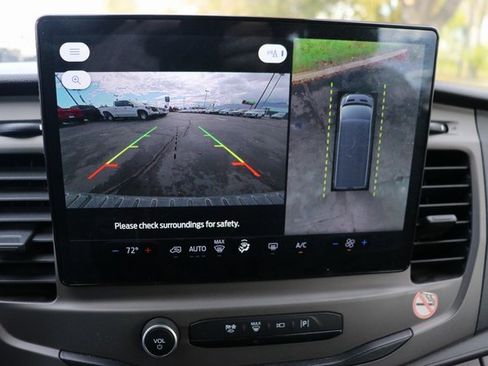 Used 2022 Ford Transit 350 XLT image 21