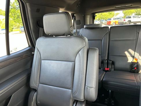 Used 2024 Chevrolet Tahoe LT AWD/4WD image 12