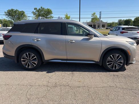 Used 2026 INFINITI QX60 Luxe w/ Cargo Package AWD/4WD image 4