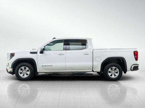 Used 2023 GMC Sierra 1500 SLE w/ Enhanced Capability Package image 2
