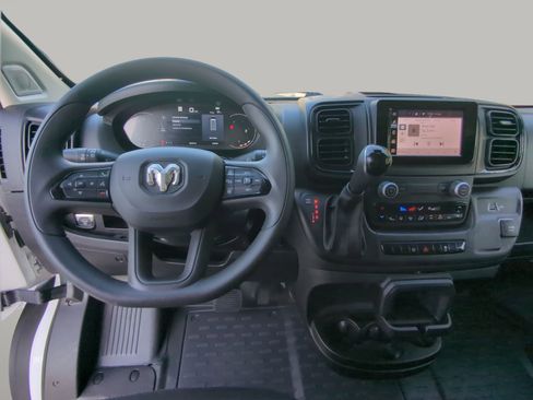 Used 2025 RAM ProMaster 2500 w/ U-Haul Equipment Group FWD image 50