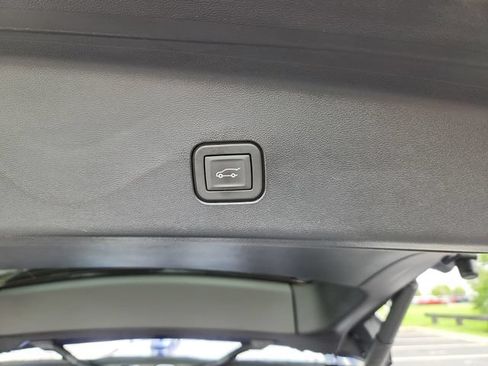 Used 2026 Cadillac Vistiq Sport AWD/4WD image 37