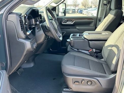 Certified 2026 Chevrolet Silverado 3500 LT w/ Trail Boss Package image 20