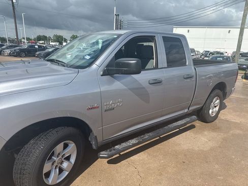 Used 2020 RAM 1500 Tradesman w/ Chrome Plus Package RWD image 3