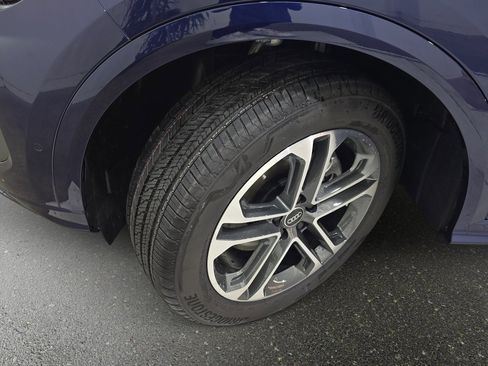 New 2025 Audi Q5 2.0T Premium image 32