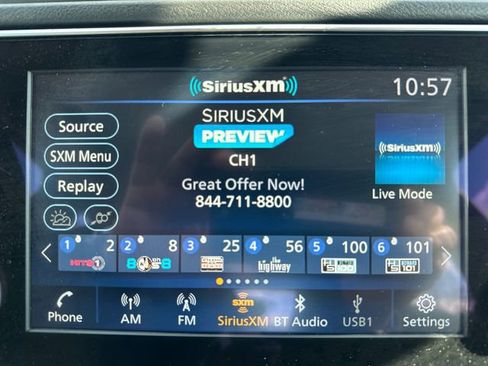 Used 2025 Nissan Leaf S image 16