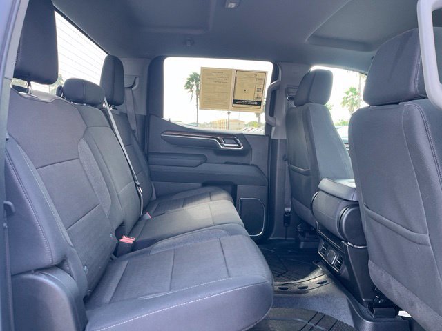 Used 2025 Chevrolet Silverado 1500 LT RWD image 23