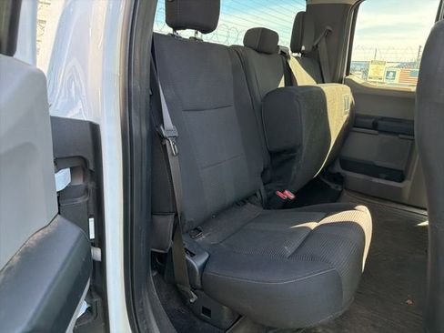 Used 2017 Ford F150 XL w/ Equipment Group 101A Mid RWD image 9