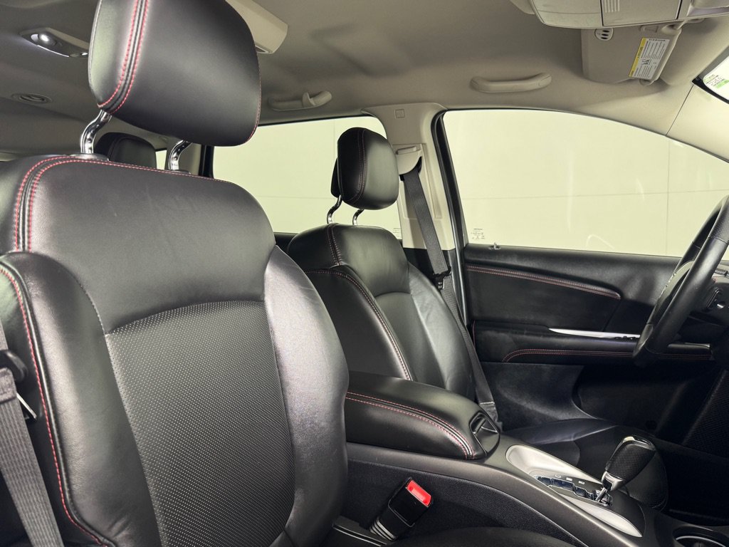 Used 2017 Dodge Journey GT w/ Driver Convenience Group FWD image 28
