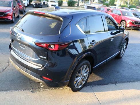 Used 2025 MAZDA CX-5 AWD 2.5 S w/ Premium Plus Pkg image 4