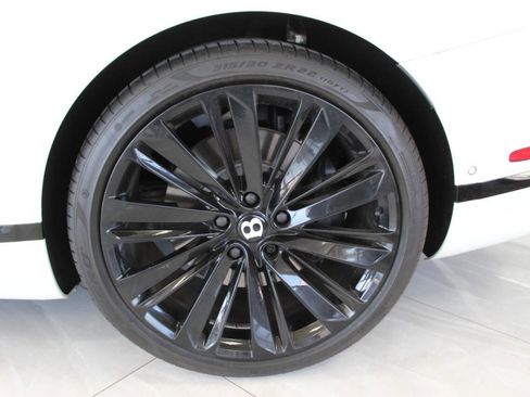 Used 2023 Bentley Continental GT Speed image 6