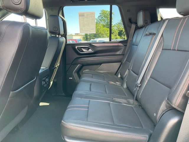 Used 2023 Chevrolet Tahoe RST w/ Luxury Package AWD/4WD image 9