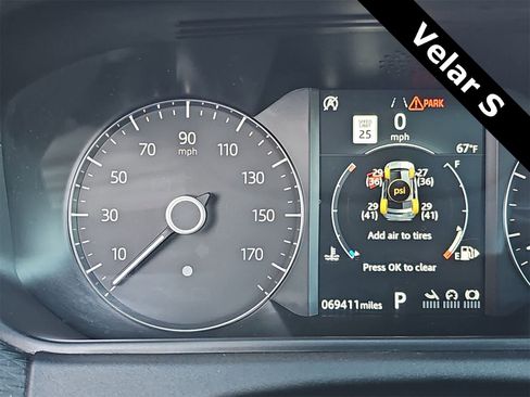 Used 2020 Land Rover Range Rover Velar S image 22