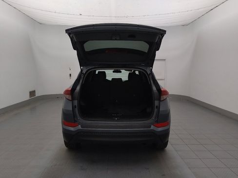 Used 2017 Hyundai Tucson SE image 29