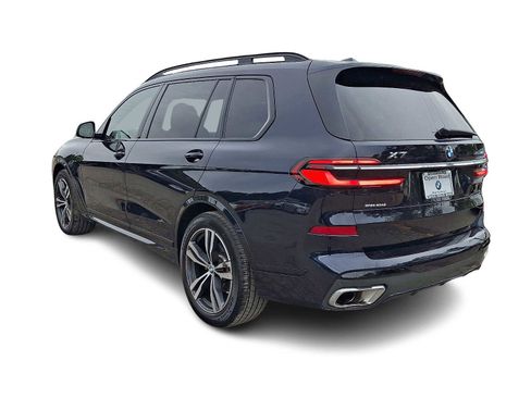 Used 2025 BMW X7 xDrive40i w/ Executive Package AWD/4WD image 4